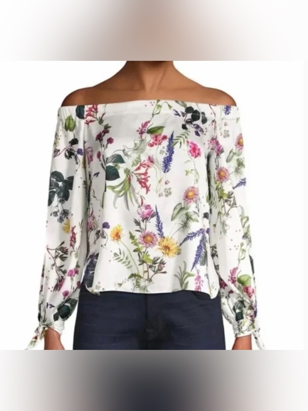 Bailey 44 statin floral top Size Small